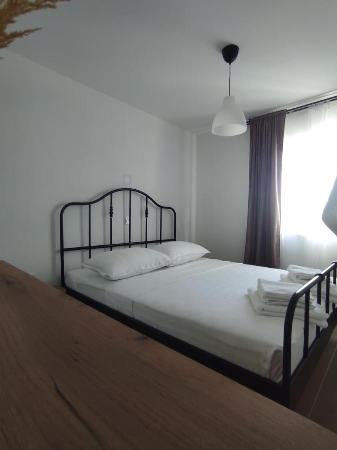 Loreta Primošten Buitenkant foto
